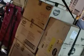 真实京东快递小哥图片