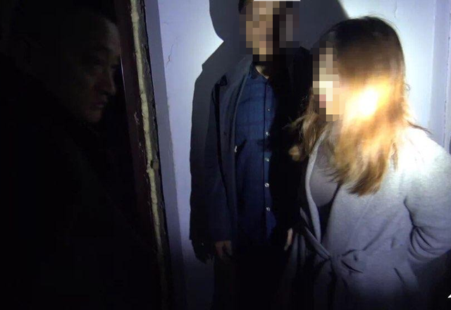 16岁男子强奸40岁女子，女子哀求：别这样了太难受没脸见人了！
