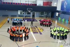 《桃花朵朵开》趣味拓展小游戏（三）团建、春秋游、亲子活动必备图片