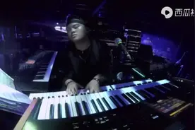 林俊杰《起风了》好听到哭，一般人不敢唱图片