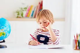 100个好听时尚，创意独特的男孩起名用字大全图片