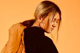 和漂亮的女生合租是怎样的体验？一位男生亲身讲述了他的心跳经历图片