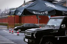 BJ80，部队专用车，到底有多强图片