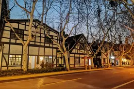 这样的顶级地段，买到会笑醒图片