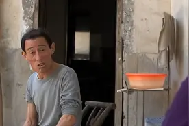 回顾：海南一大妈拒付3万彩礼，儿媳打胎提分手，被儿子活活打死图片