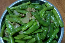 广东儿媳妇吐槽婆婆做的饭，6个人2个菜一分钱不花，网友却馋哭了图片