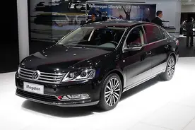 开完15款大众迈腾，再驾驶凯美瑞，虽同为B级车，但风格迥异图片