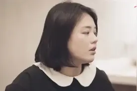 马思纯官宣恋情，半裸照曝光后，网友“炸”了图片