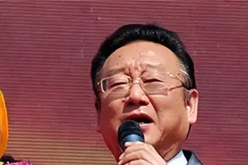 拒改国籍的几位艺人：宁愿为祖国缴纳千万巨款！也要自己是中国人图片