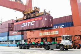 温州—印尼直航，开通！ 今年前5月，港口集装箱吞吐量达50.9万标箱，同比增长19.1%图片