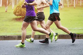 6个高效减脂塑形动作，简单粗暴，在家雕刻一副紧实好身材图片