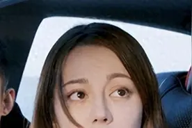 近日大瓜！圈内人曝黄景瑜二婚，热巴邀请函称呼已经变成了夫人？图片