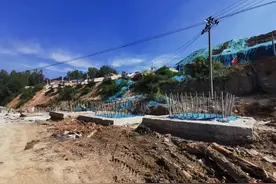 312国道永寿永平滑坡体重大水毁修复工程控制性项目46根抗滑桩施工圆满收官图片