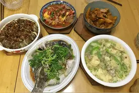 同事来我家吃饭，我做4菜1汤，不剩菜不浪费，邻居吐槽：太抠门图片