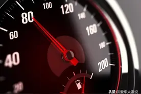 油门踩到底都跑不到80，可能是这几个地方出问题了图片