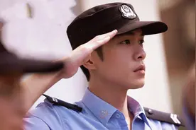 《警察荣誉》派出所民警有多悲催？工作压力非常大，假期却非常少图片