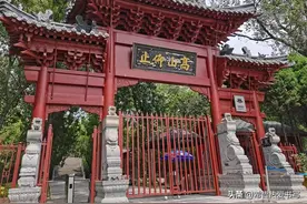 嵩阳书院，曾经的四大书院之一，可如今，大部分游客十分钟看完图片