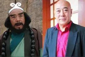 75岁“沙僧”近照，面色红润参加饭局，喝千元白酒穿29元短袖图片