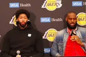 三不詹，5连败关键球18中4！詹皇最大泡沫被戳穿，三核没人投绝杀图片