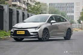 新车 | 售11.38万元起，配第五代混动系统，广汽丰田新款雷凌上市图片