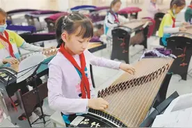 六师五家渠市各学校新学期展现出新气象图片