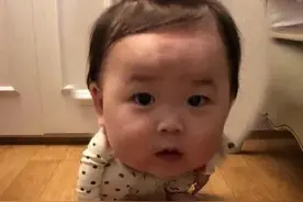 可爱搞笑的表情包：生活那么艰难，唯有吃可以让我开心图片