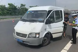 外出不要坐这种车！赣州已查处82辆图片