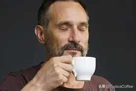 每天第一杯咖啡可能是失眠的原因！图片