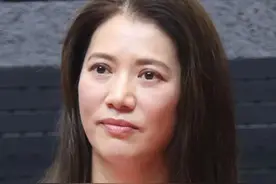 同样是女星素颜，把董洁、朱珠、袁咏仪放一起看，差距一目了然图片