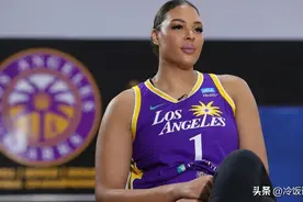 进军成人行业，女篮世界第一中锋坎贝奇，为何选择放飞自我？图片