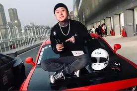 超级网红方丈：被曝博彩输7亿，如今穷到三天没吃饭，只能卖豪车图片