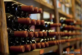 过期的红酒还能不能喝？行家终于说出答案，爱喝红酒的别被误导了图片