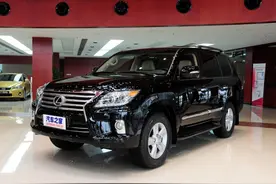 决战吧！雷克萨斯LX570 还是白色的好看！图片