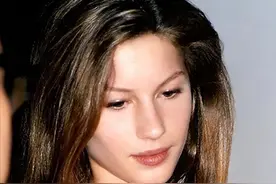 国际第一超模的丰富情史：被莱昂纳多伤透心，靠罗纳尔多爆红图片