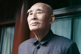 他是一代语文宗师，官至副国级，长子是全国政协常委，孙子是作家图片