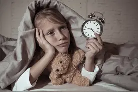 经常半夜三四点醒来，有以下3点原因，你属于其中哪一点呢？图片