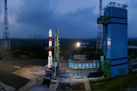 印度固体火箭首飞失败，同样大小的火箭，中国载重能达到其5倍图片