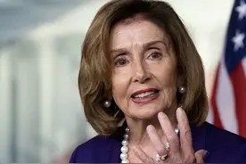 八一当天，佩洛西开启亚洲行，飞行轨迹被曝光，全程只停空军基地图片