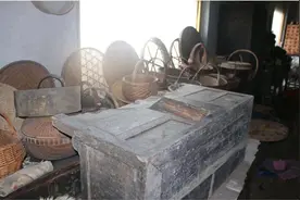 农村这些“旧物”价格不菲，不少人开始收购，不要当作废品卖掉了图片