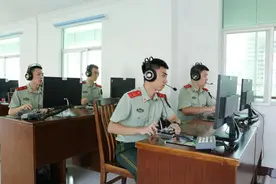 “眼观六路、耳听八方”的通信兵，了解一下！图片