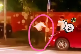 妻子当街与他人拥抱，被丈夫遇见，丈夫的做法让人感慨：真男人图片