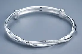 银手镯价格一般多少?你肯定不敢相信，原来白银手镯竟然这么便宜图片