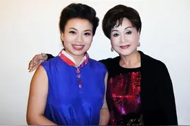 歌唱家张也：54岁单身无子女，与“男闺蜜”吕继宏的感情让人羡慕图片