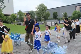 季忆留夏 一路生花——北师大盐城附校幼儿园2023届大班毕业典礼图片