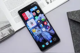 iQOONeo7搭载天玑9000+芯片，值得买吗？图片