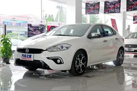 便携式轻车机 - 解决了小众车型加装CarPlay的难题图片