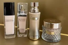 大牌粉底测评：DW挑肤质，兰蔻菁纯养肤，更适合干皮，你用对了吗图片