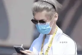罗云熙游环球影城被偶遇 银发瞩目戴超酷墨镜星范十足图片
