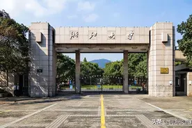 质疑导师论文造假，8年博士没毕业的孟伟，穿背心雪地直播怼浙大图片