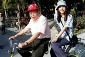 杨振宁与翁帆跨越54岁的婚恋，他们也不失浪漫和诗情画意图片